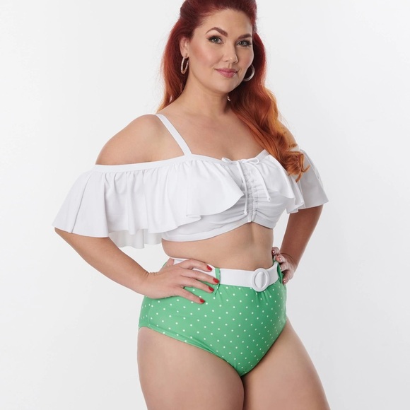 Unique Vintage Plus Size White Ruffle Swim Top Size 3X/20 - Picture 2 of 5